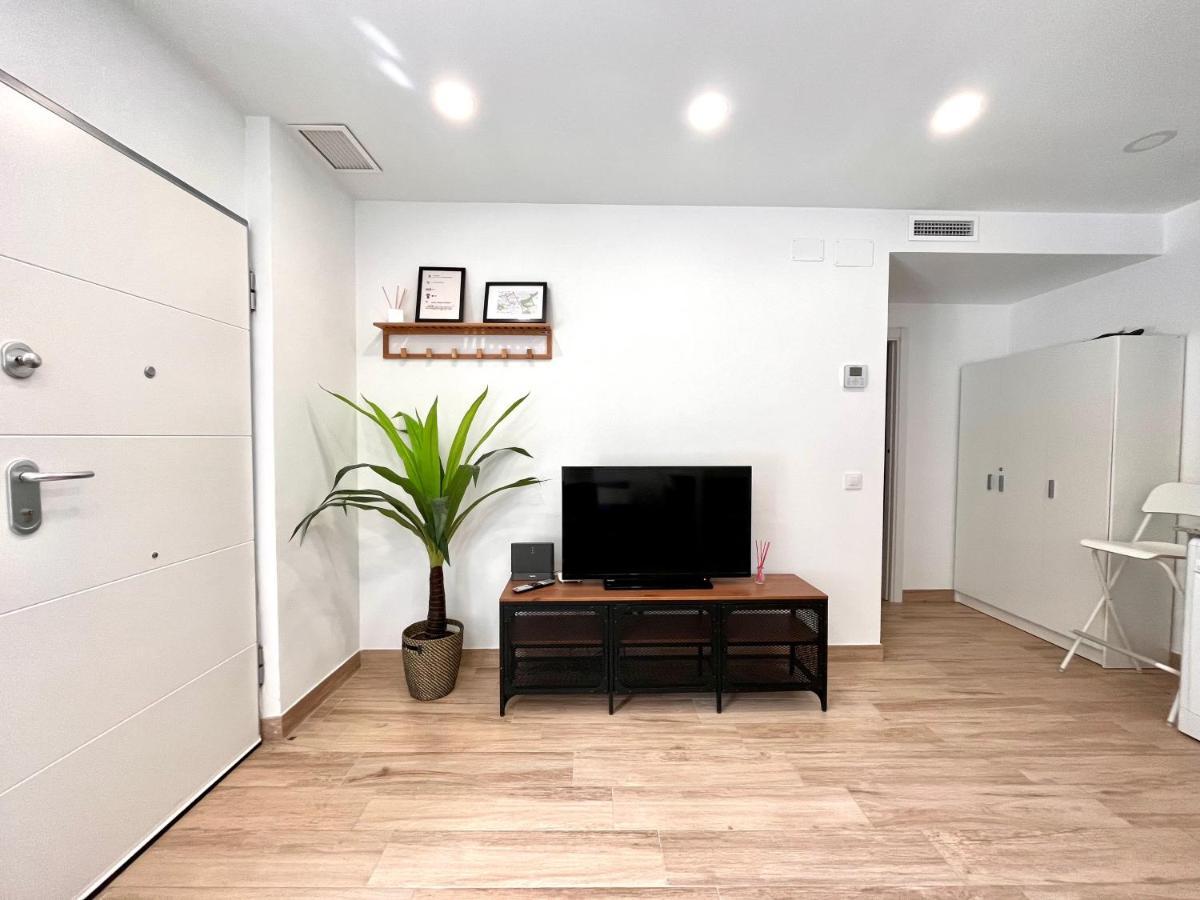 Maximilian 3 Apartment Madrid Luaran gambar
